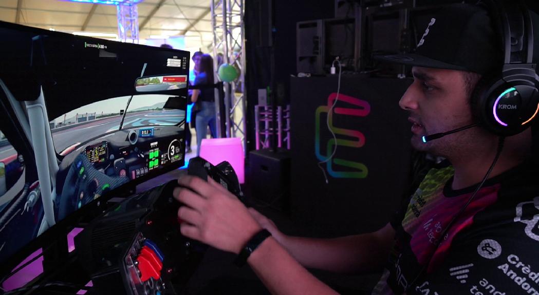 Kike Pisco representant de l'ACA eSports als FIA Motorsport Games 2022