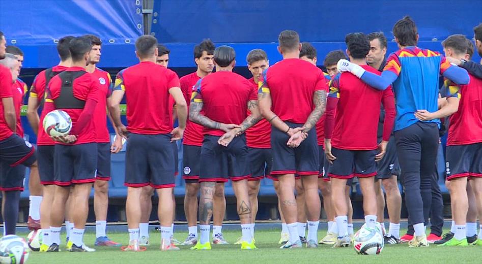 La selecció prepara el segon partit de la Lliga de les Nac