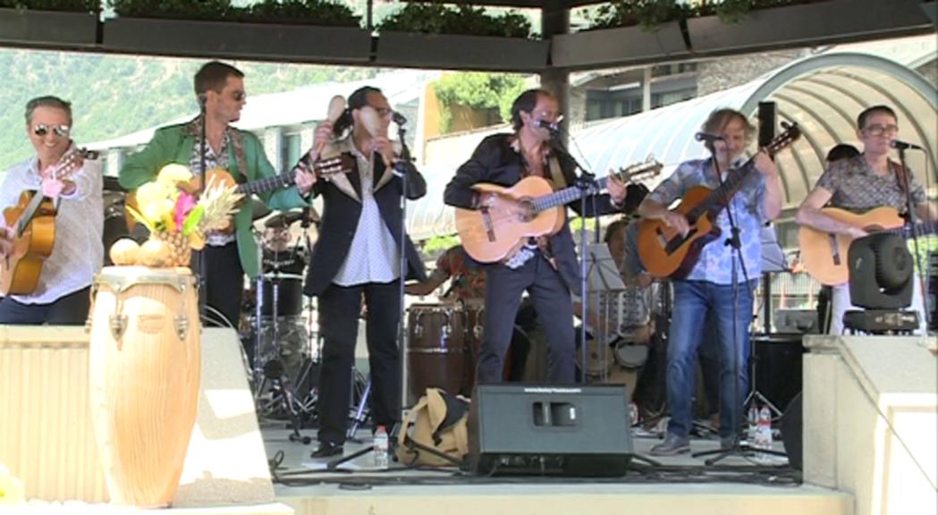 Los Manolos i un tobogan d'aigua gegant per la Festa del Poble d'Andorra la Vella