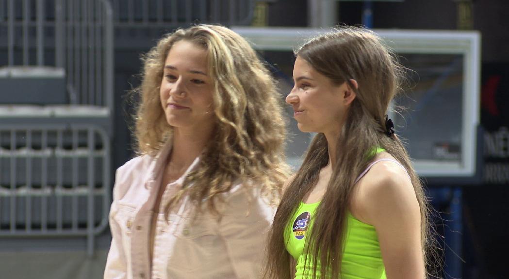 Maria González i Berta Miquel viatgen a Tel Aviv molt motivades per disputar l'Europeu de gimnàstica rítmica 