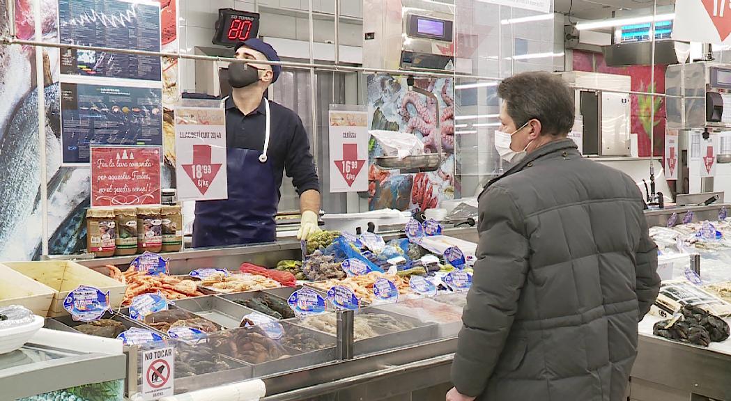 El marisc, la carn i el raïm, els productes estrella la nit de Cap d'Any