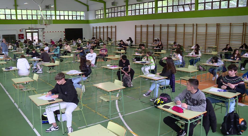 Més de 200 alumnes s'examinen de les proves de la selectivitat aquesta setmana