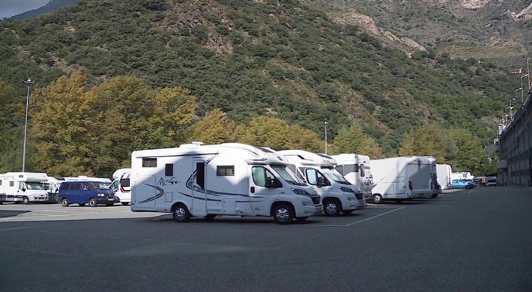 El Ministeri de Turisme vol regular les estades d'autocaravanes al país