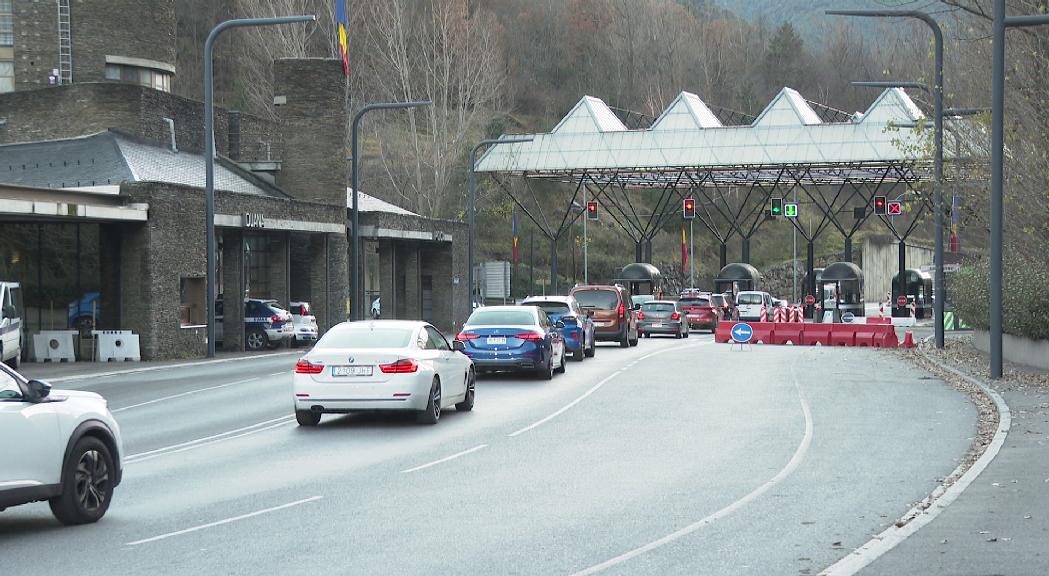 Mobilitat preveu l'entrada de 19.000 vehicles per Reis