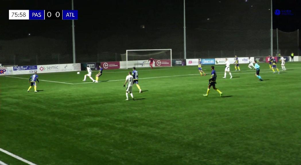 En futbol, canvis a les banquetes dels equips de la lliga naciona