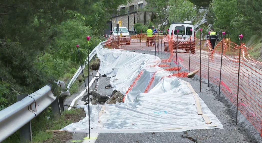 S'obre un pas alternatiu a la carretera de la Peguera després de l'esllavissada