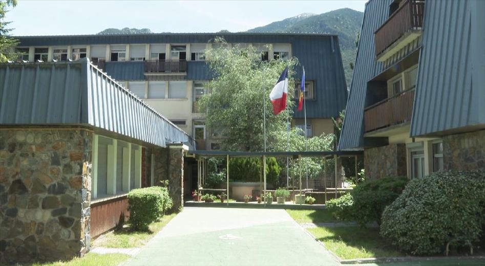 A l'espera de la confirmació oficial, el Lycée Comt