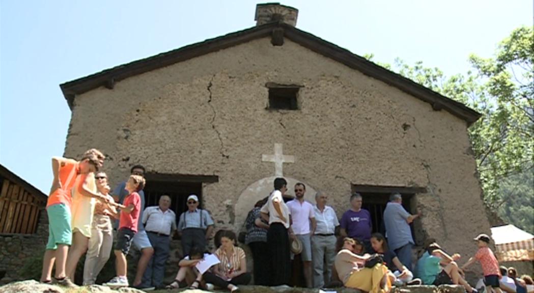 Ordino celebra l'habitual missa a l'església de Sant Pere 