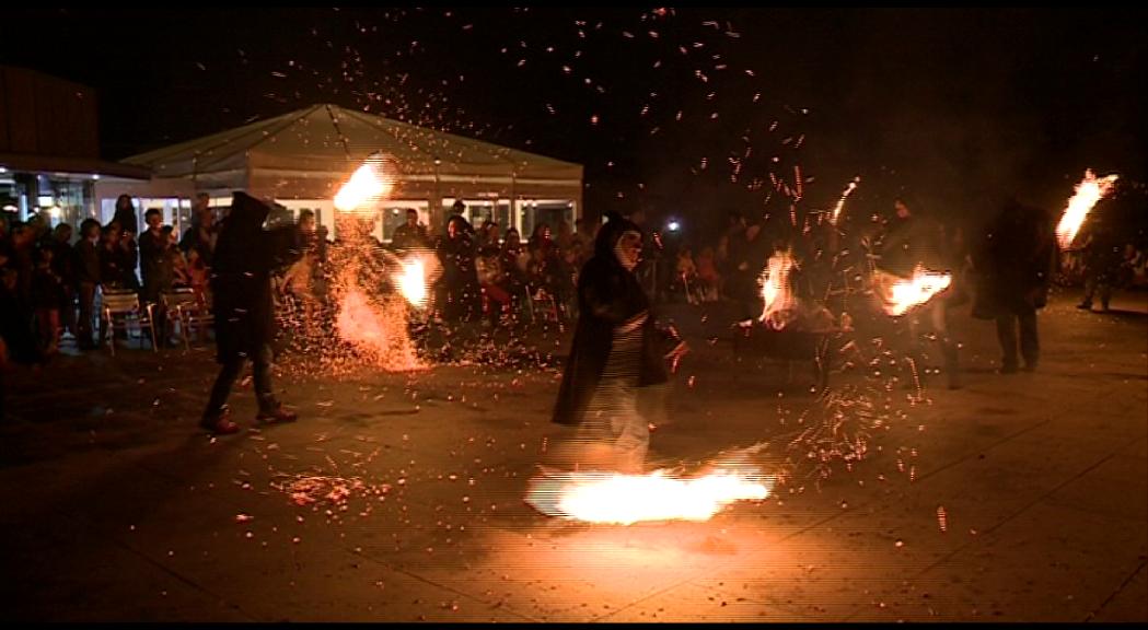 Ordino prepara una cremada de falles farcida de novetats