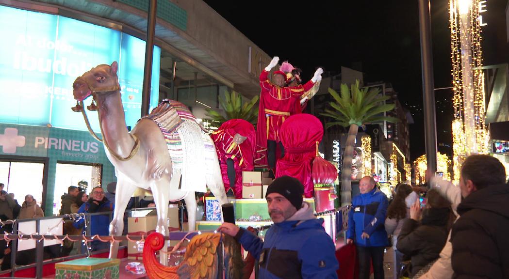 El patge reial anuncia l'arribada dels Reis d'Orient