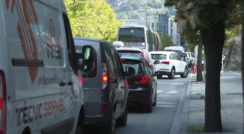 El pont del Pilar ha donat una treva al trànsit en comparació a l