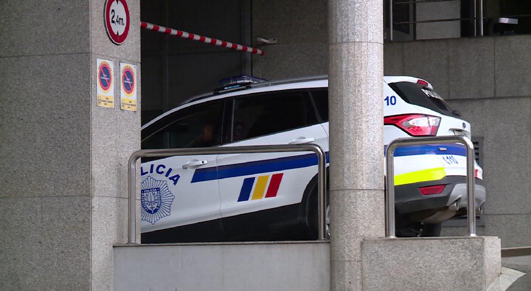 La policia enxampa 'in fraganti' un home que estava robant en una perruqueria d'Andorra la Vella