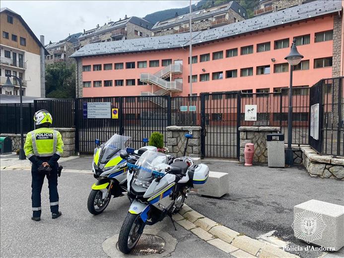 Coincidint amb l'inici del curs escolar, la policia enge