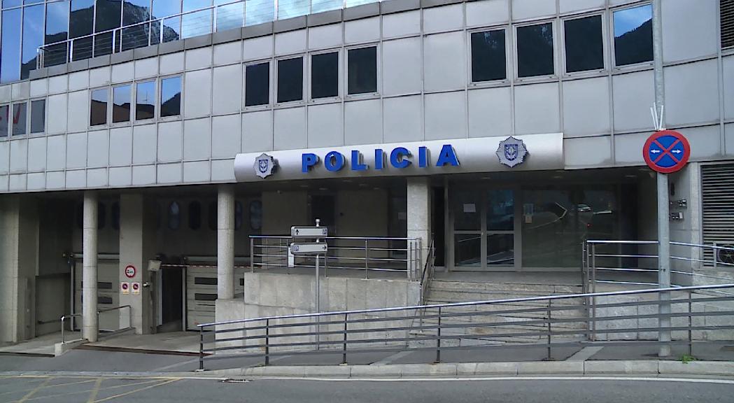 La policia ha detingut  tres persones per delictes en l'àmbit domèstic la darrera setmana