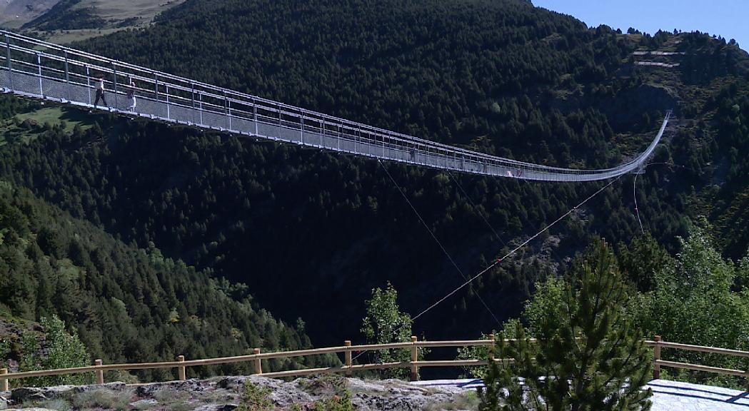 El pont tibetà de Canillo supera les expectatives de visitants