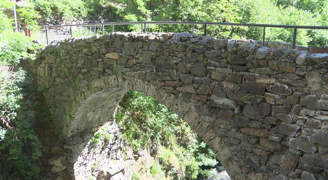 Els ponts històrics d'Escaldes-Engordany centren una visita teatralitzada