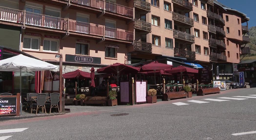 Preocupació dels restauradors de l'avinguda d'Encamp del Pas davant la nova normativa de terrasses