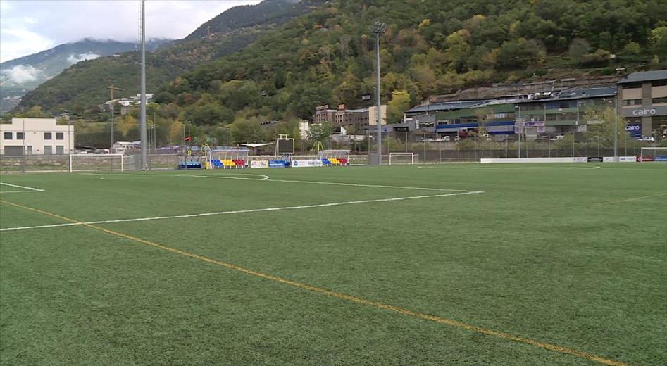 A la lliga Nacional, el partit entre el Sant Julià i l'Atlètic d'