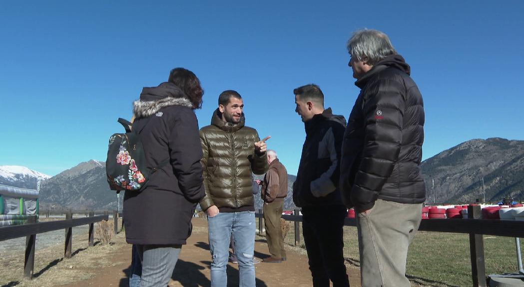 Propostes a Sant Julià per la gestió de Naturlàndia, l'accés rodat a la muntanya i l'escola bressol