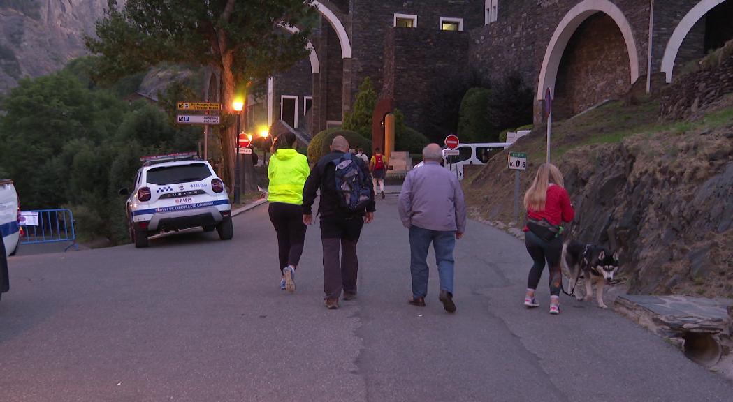 La pujada al santuari, el compromís del poble amb la patrona d'Andorra