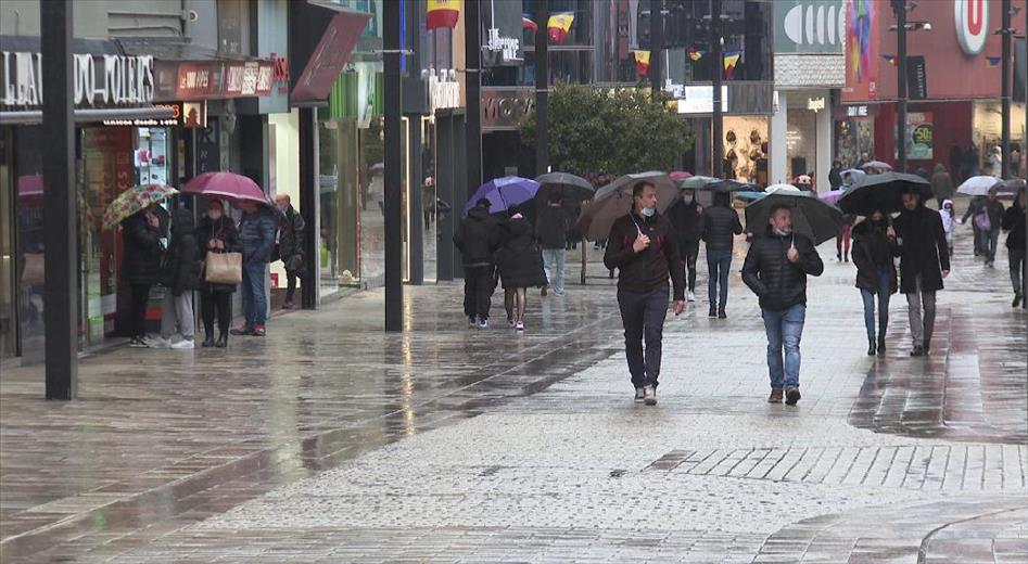 Últim dia de rebaixes passat per aigua. Pels que aquest ma