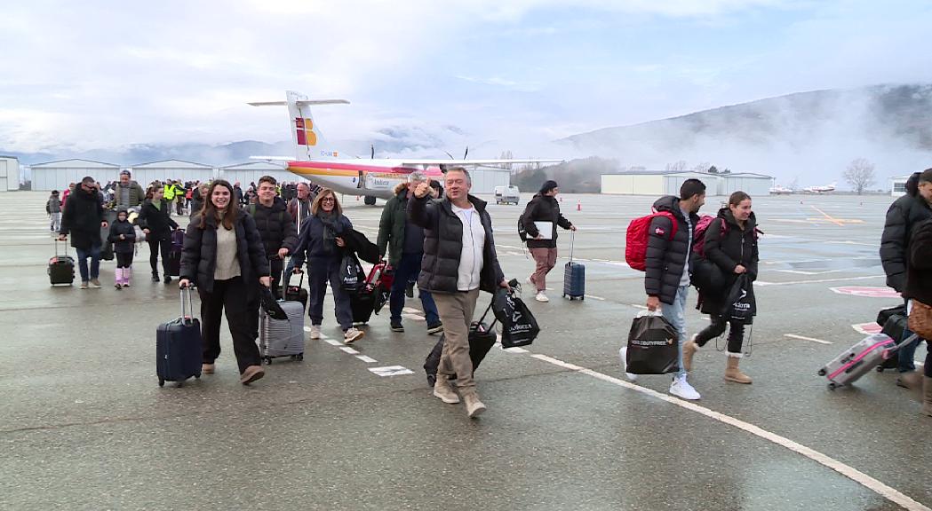 Rècord de passatgers a l'aeroport per la connexió amb Palma