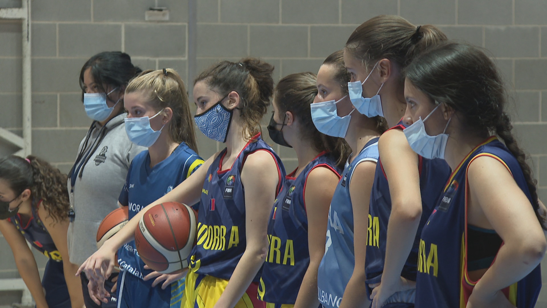 Reportatge: El sostre de vidre del bàsquet femení