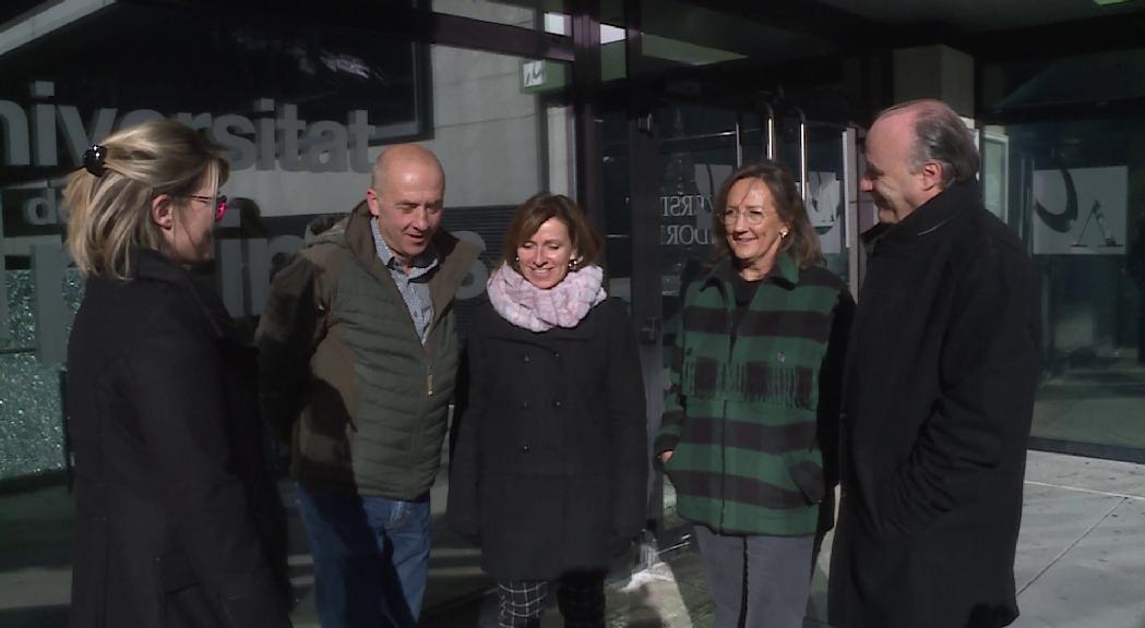 Una residència per a estudiants i habitatge cooperatiu, propostes per Sant Julià el segon dia de campanya 