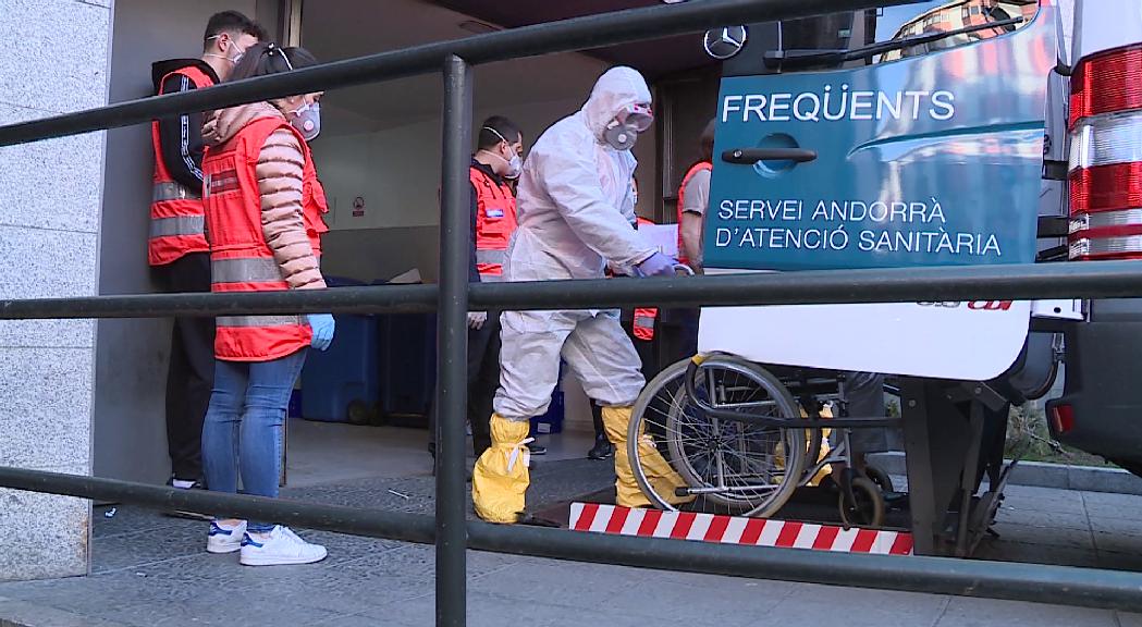 De la residència a l'hotel: cronologia del trasllat dels centres sociosanitaris per l'esclat de la pandèmia