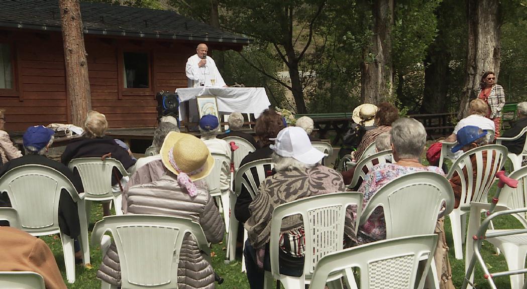 Els residents de Clara Rabassa celebren Meritxell a AINA 