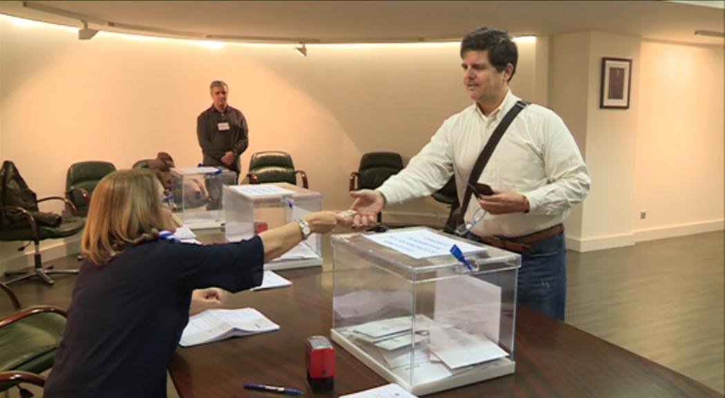 El residents espanyols ja poden votar a l'ambaixada en les eleccions europees