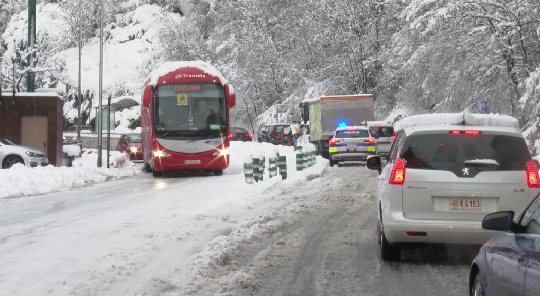 Reunió per millorar els protocols pels temporals de neu