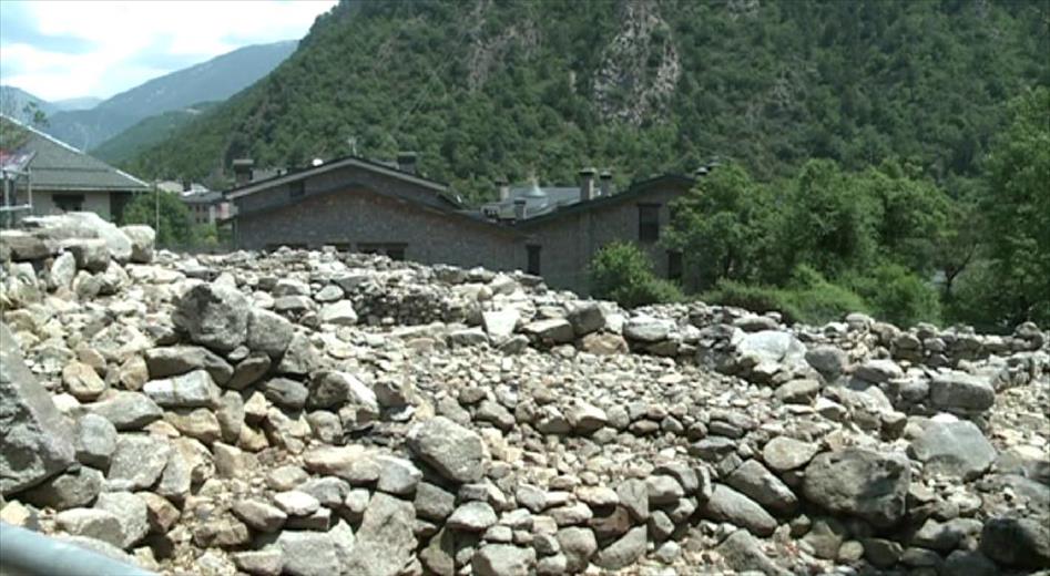 Les visites turístiques d'estiu al jaciment de la Roureda de la M