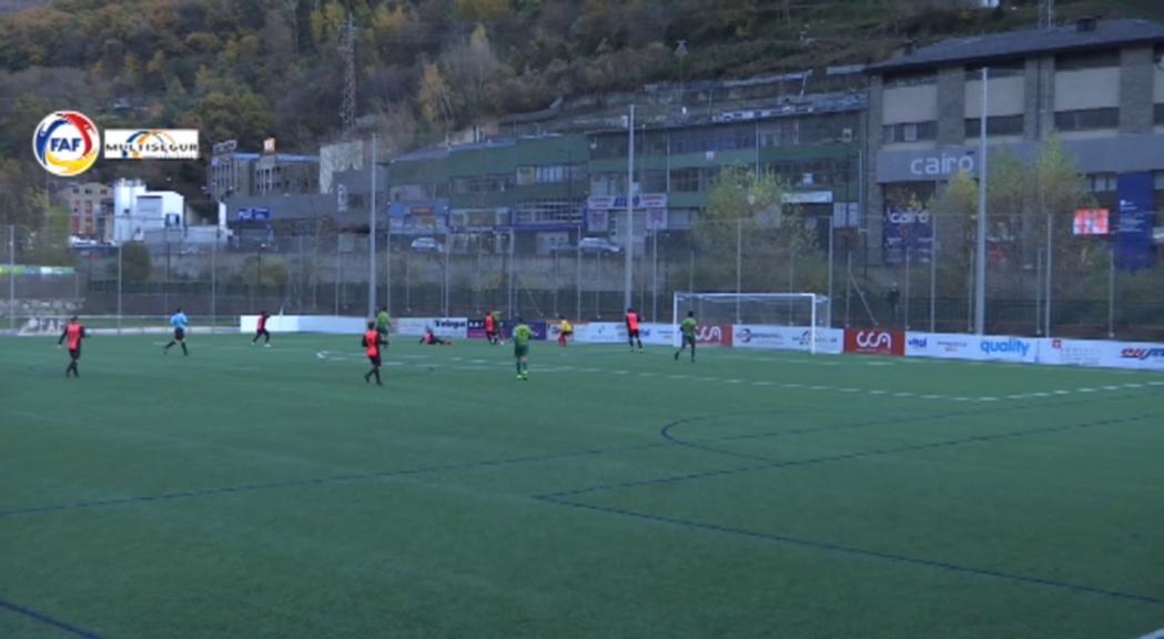 El Sant Julià, líder en solitari de la lliga de futbol