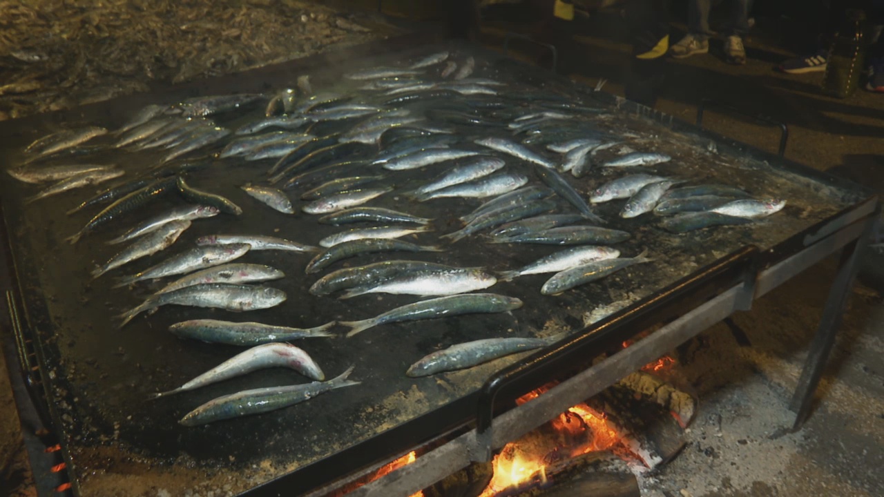Les sardines i el vi calent tanquen el carnaval d'Encamp que ha arribat a xifres d'assistència prepandèmia 