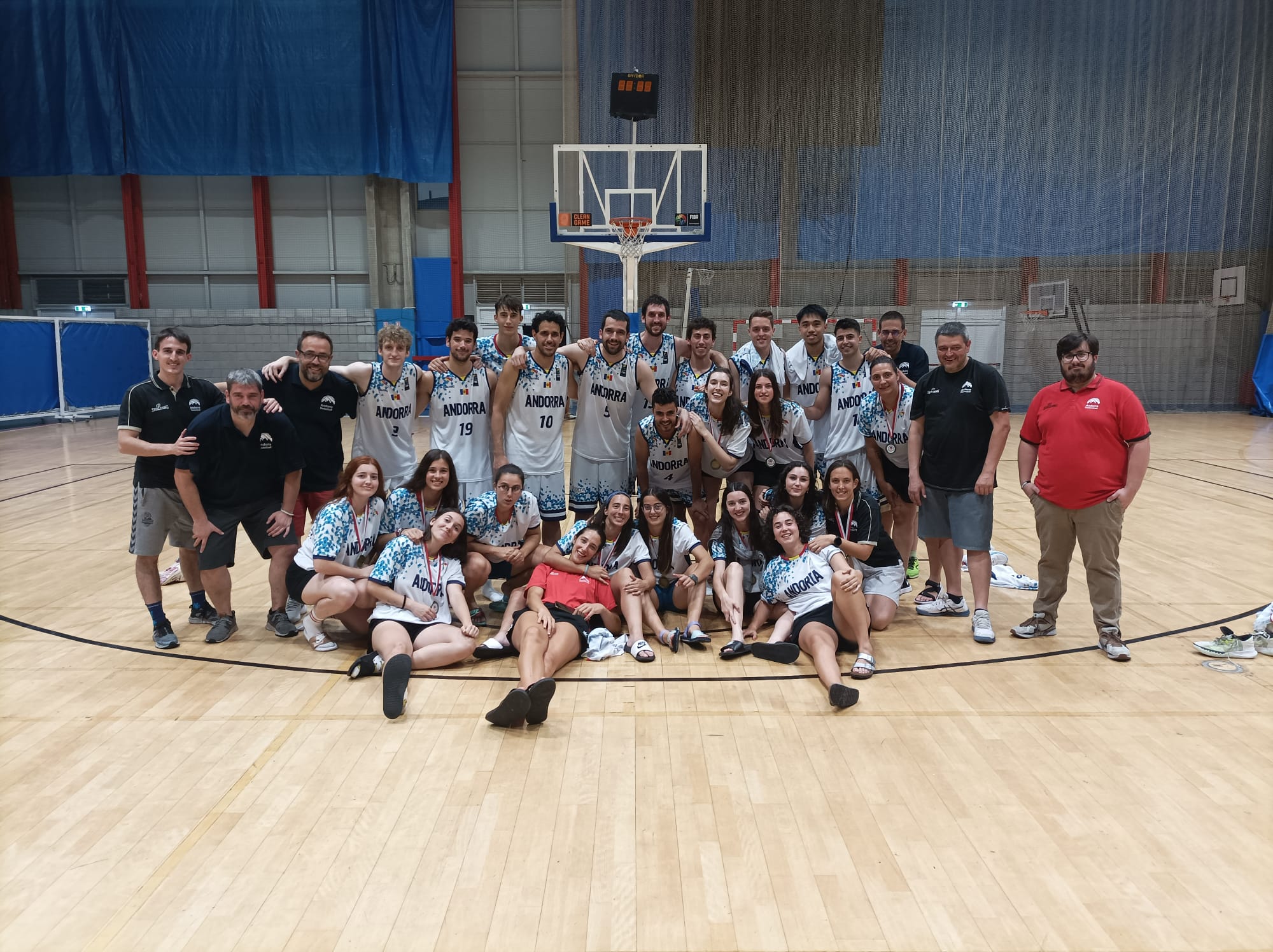 La selecció femenina de bàsquet guanya el Gibraltar Basketball Summer Festival