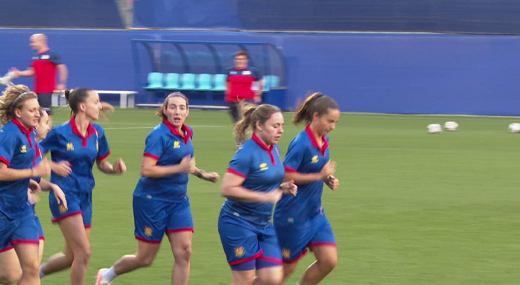 La selecció femenina espera un gran ambient en el debut oficial a l'Estadi Nacional contra Letònia 