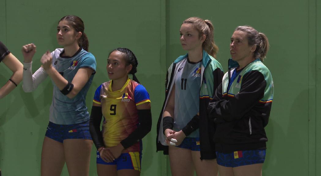 La selecció femenina de vòlei continua la preparació dels Jocs dels Petits Estats