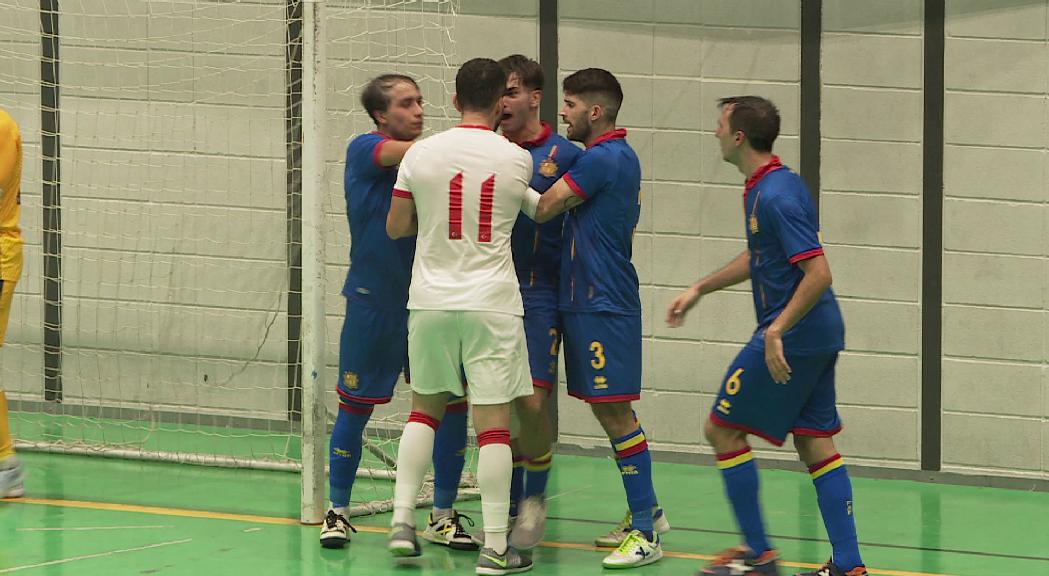 La selecció de futbol sala derrota Turquia en l'últim sospir (3-2)