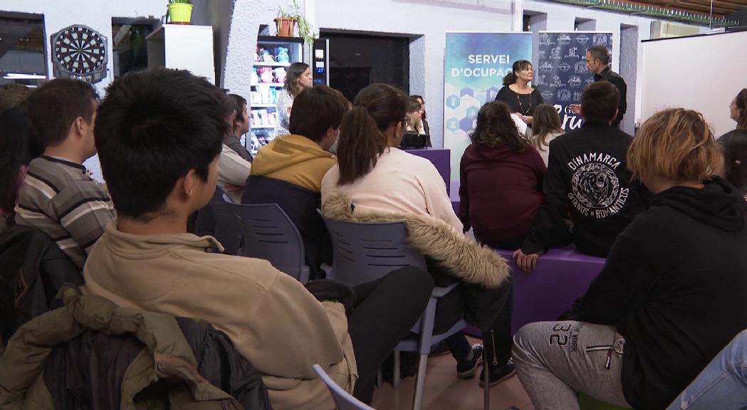 El Servei de Joventut de la Central posa en contacte empreses i estudiants que busquen feina eventual