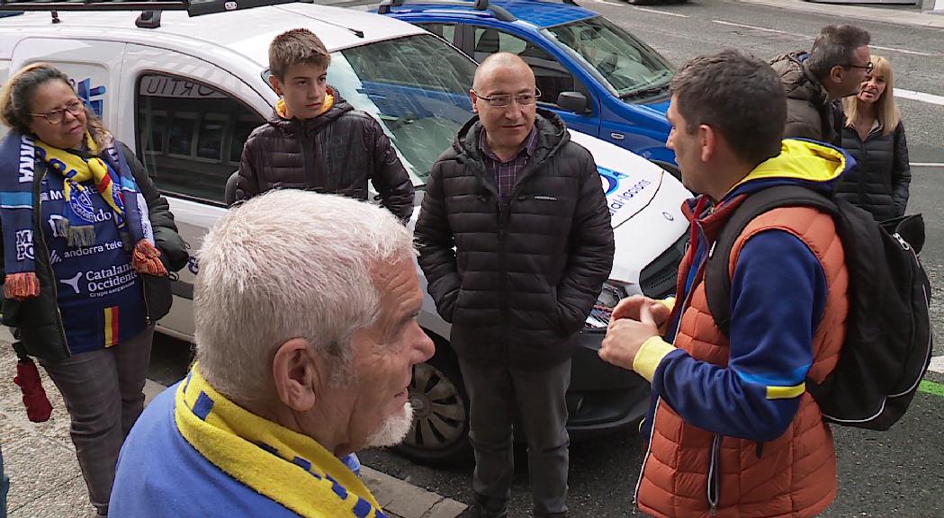 Uns setanta aficionats del MoraBanc acompanyaran l'equip a València