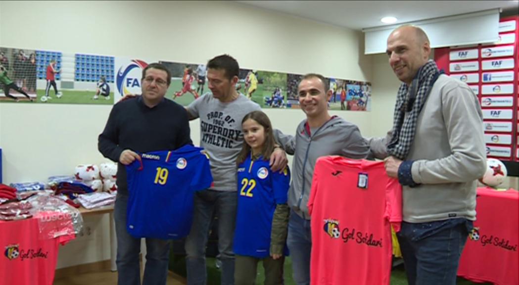 A Simple Aid viatja a l'Ultra marató Caballo Blanco de Mèxic amb 50 quilos de material esportiu i escolar