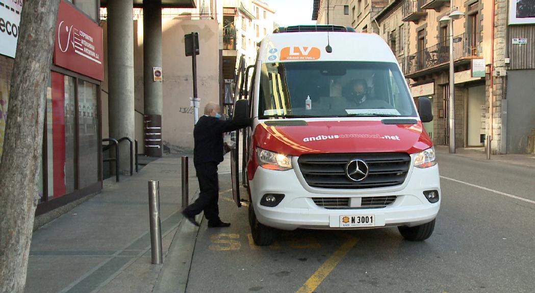  La subcomissió de la Mobilitat aposta per reduir el preu de l'ús del transport públic per afavorir la mobilitat sostenible