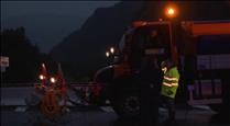 Tasques de neteja a la zona de la Portalada i altres punts afectats de Sant Julià per les fortes pluges