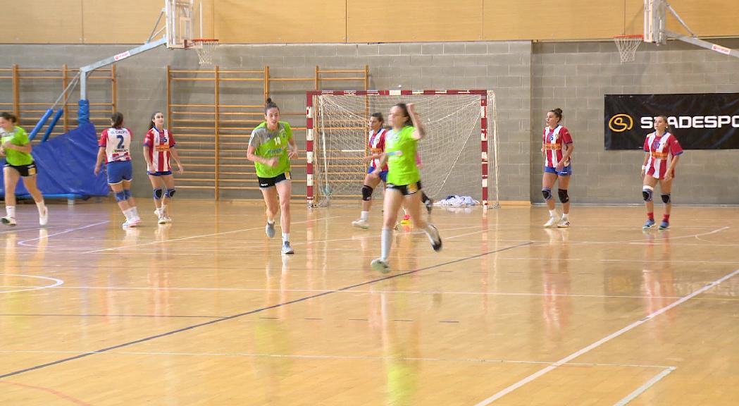 El Thuir francès s'endú el trofeu Stadesport d'handbol després de vèncer el Sant Joan Despí