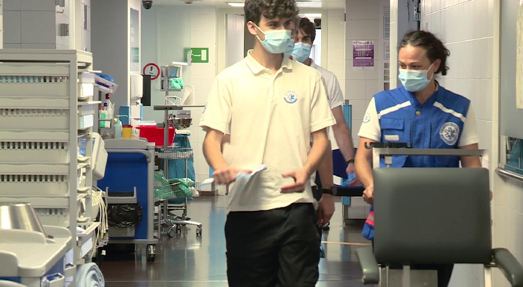 Tornen les mascaretes obligatòries a l'hospital