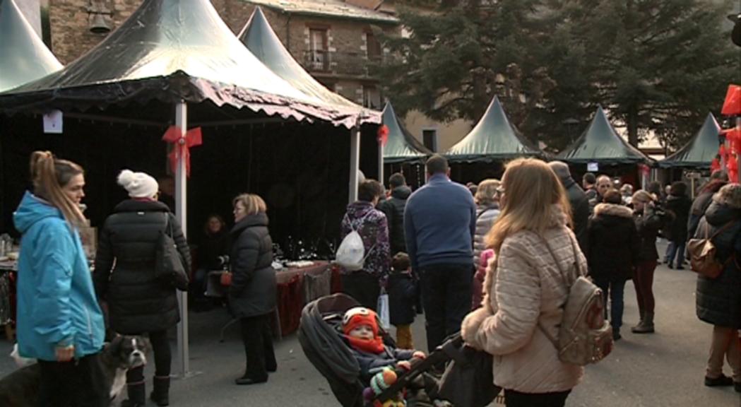 Trenta paradistes al Mercat de Nadal d'Encamp