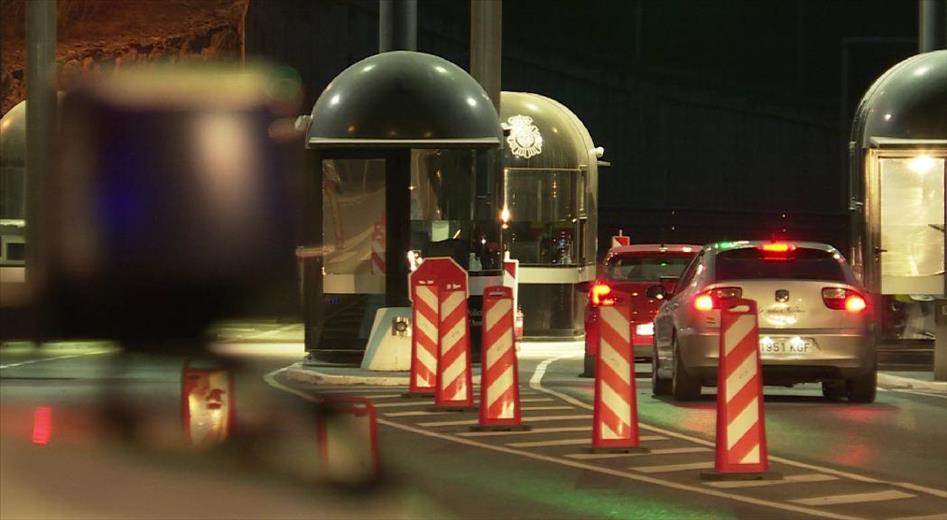 La Policia Nacional ha detingut tres persones a la frontera hispa