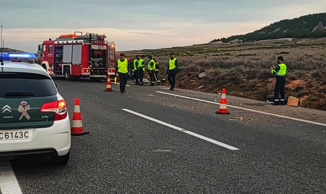 Tres residents moren i una altra resulta ferida en un accident de trànsit a Navarra