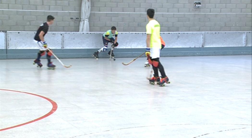 Triomf de la selecció sub-19 d'hoquei patins en el debut al Mundial B de Barcelona